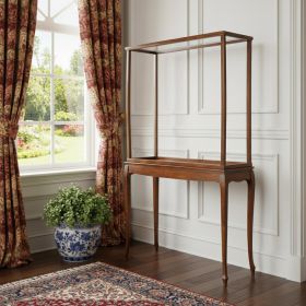 15" Brown And Clear Glass Standard Display Stand